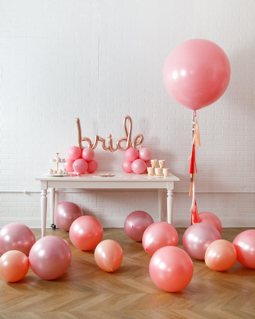 Rosé Bubbles – The Wife of the Party Set | Rental