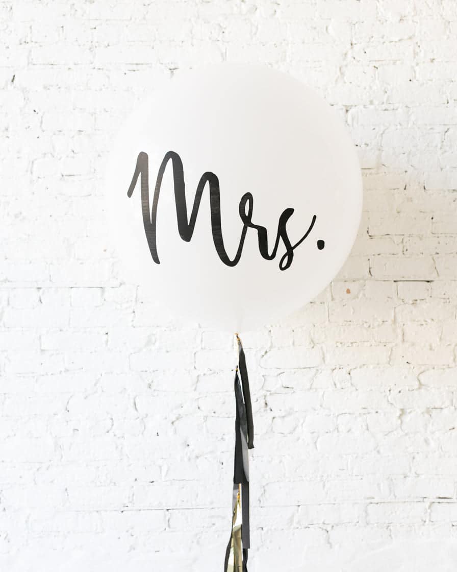 Couture – MRS. Giant Balloon with Tassel | Rental Couture – MRS. Giant Balloon with Tassel | Rental