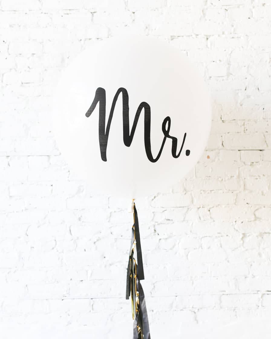 Couture – MR. Giant Balloon with Tassel | Rental Couture – MR. Giant Balloon with Tassel | Rental