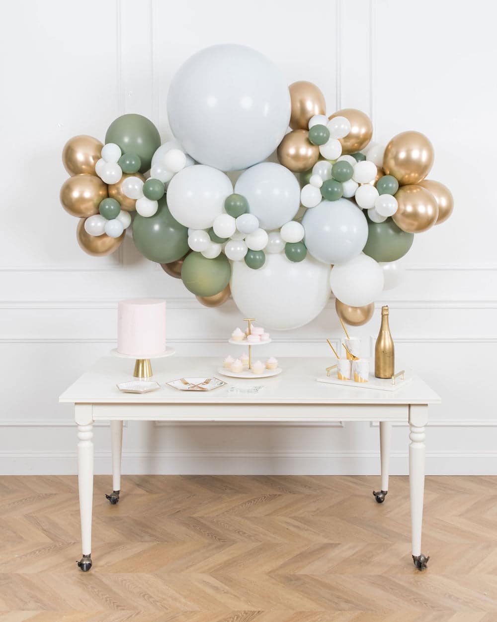 Botanical – Balloon Backdrop Install Piece | Rental Botanical – Balloon Backdrop Install Piece | Rental
