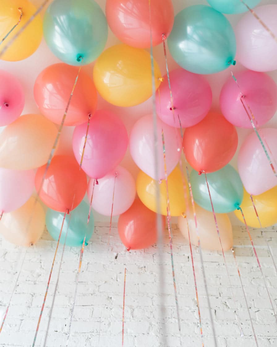 Colorful Bloom – 11in Ceiling Balloons – set of 25 | Rental Colorful Bloom – 11in Ceiling Balloons – set of 25 | Rental