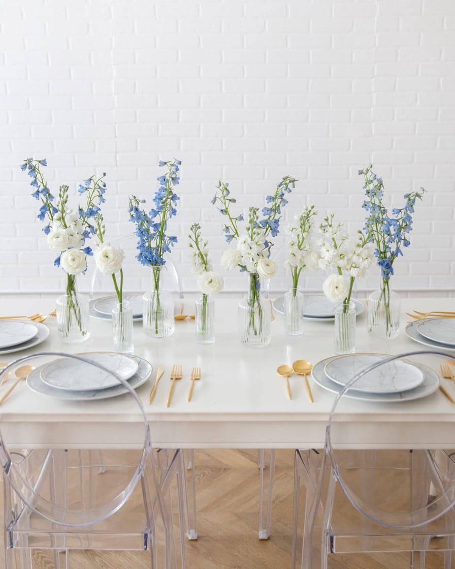 Blue & White – Floral Arrangements – Botanist Beauty (set of 8) | Purchase Blue & White – Floral Arrangements – Botanist Beauty (set of 8) | Purchase