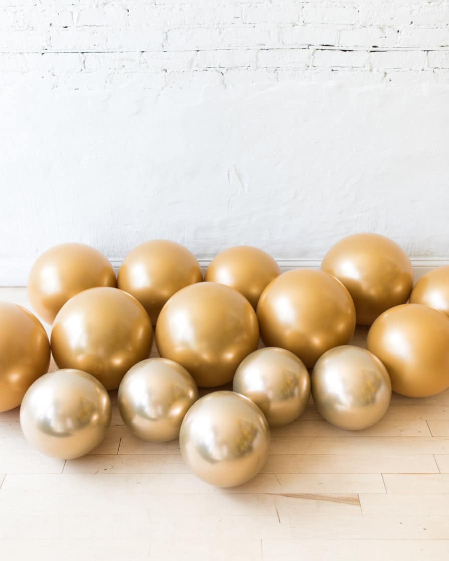 Golden – Floor Balloons – set of 15 | Rental Golden – Floor Balloons – set of 15 | Rental
