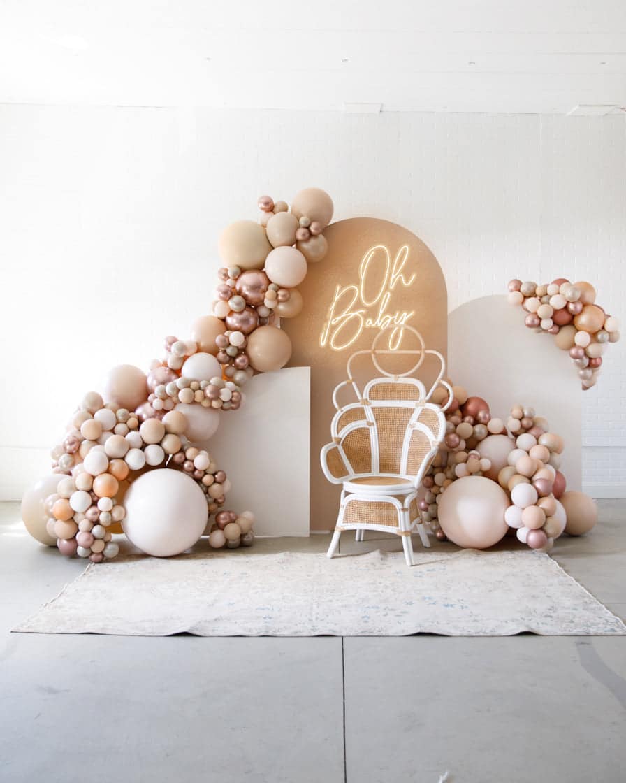 Bashful Blues – The Beaudoin Set with Neon Sign | Rental