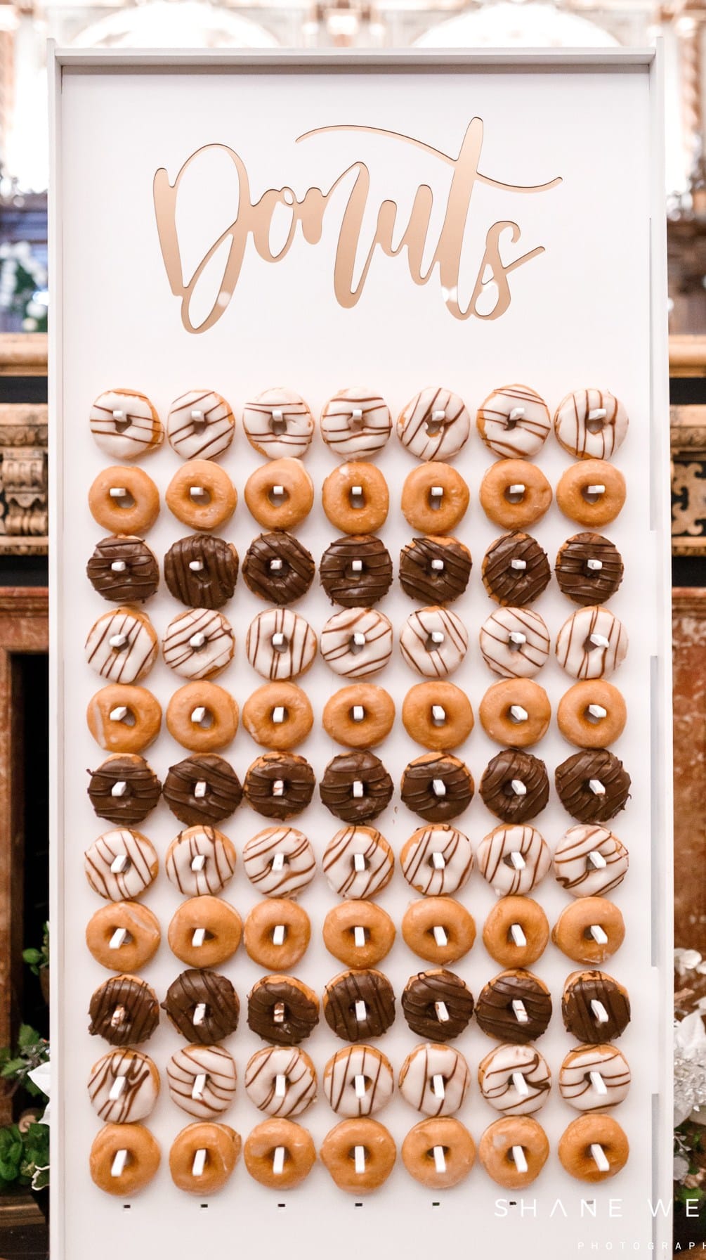 2′ x 4′ White Wood Donut Wall | Rental 2′ x 4′ White Wood Donut Wall | Rental